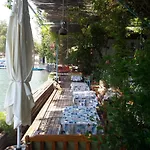 Hotel Zakkum
